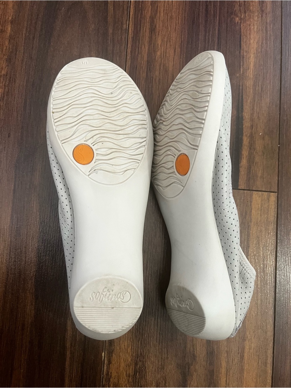 Softinos Grey Perforated Leather Ballet Flats – EU 38 - Picture 5 of 7